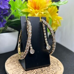 Stunning 🤩 Gold and Diamond like Hoop Earrings